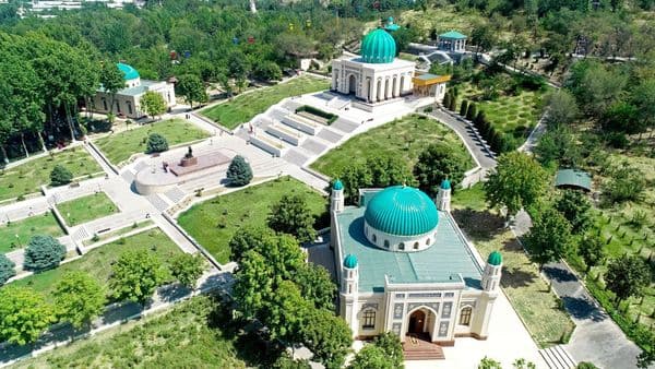 Babur park and memorial complex, Andijan