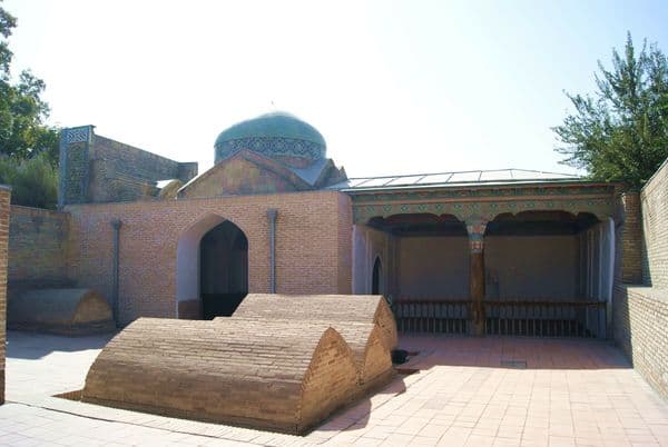 Dakhma-i-Shahon royal necropolis, Kokand