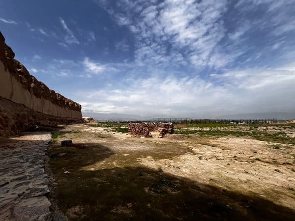 Denau fortress ruins
