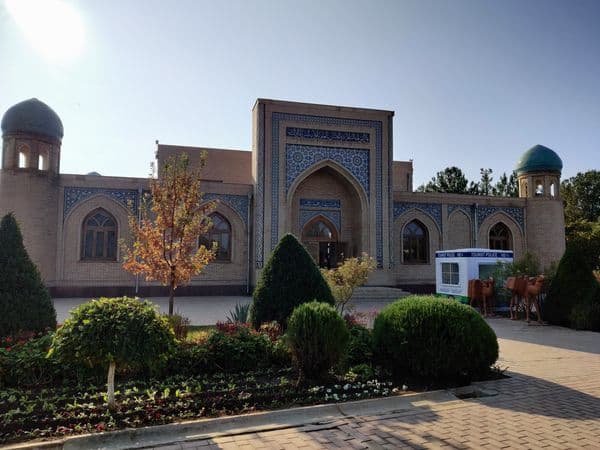 Hakim at-Termezi complex, Termez